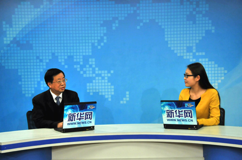 郝振?。? /></p>
</div>
</td>
<td width=