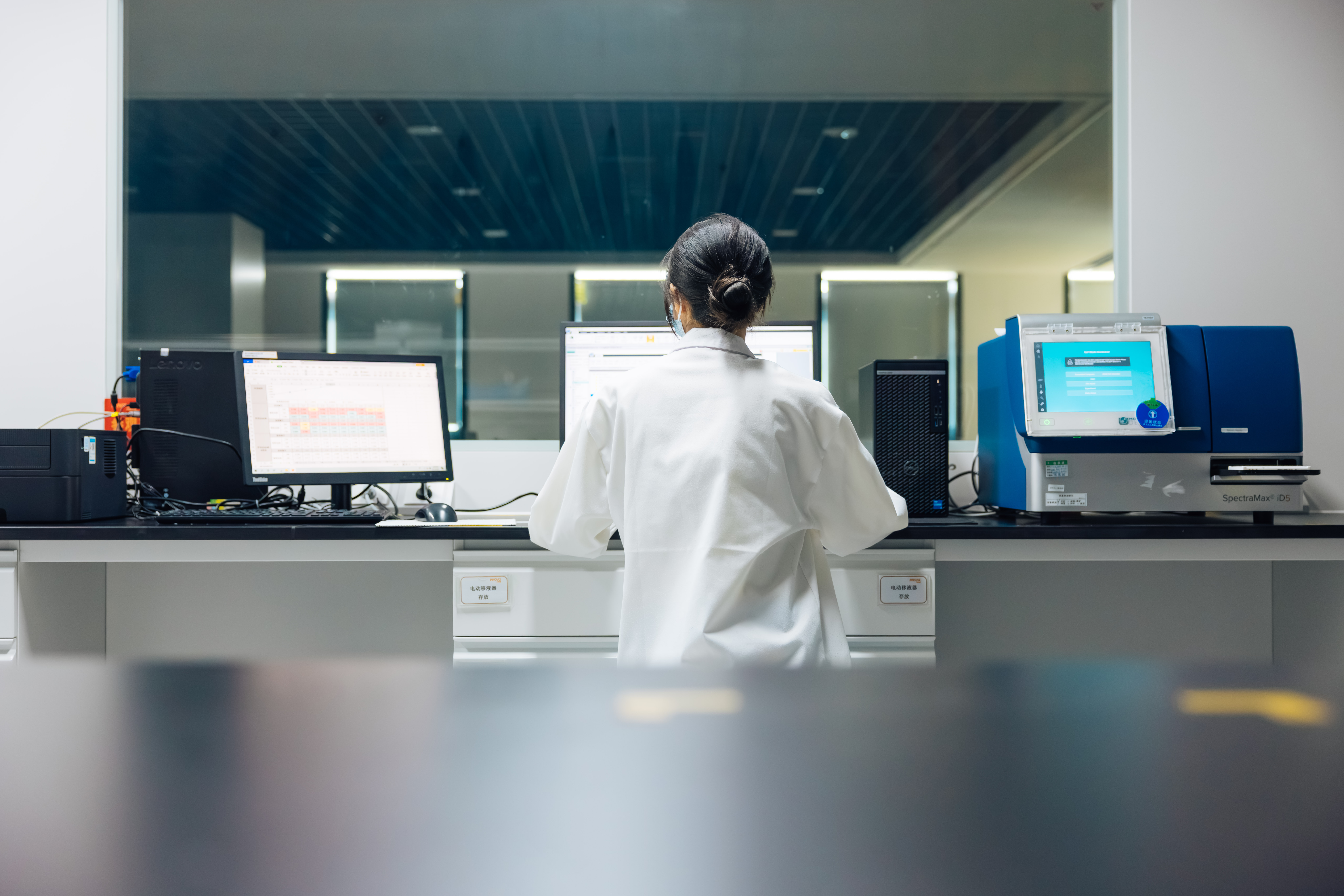 十八年磨一劍：國產(chǎn)九價HPV疫苗，守護(hù)中國女性健康