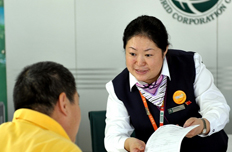 國家電網(wǎng)員工熱心服務