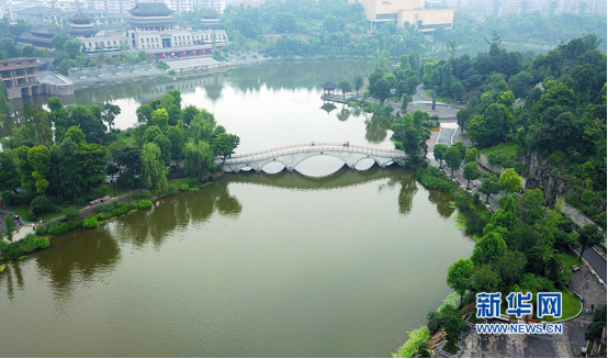西部小城的轉(zhuǎn)型之道 用&ldquo;深綠&rdquo;理念建設(shè)山水綠城