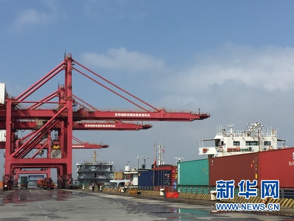 岳陽經(jīng)濟新圖景：通道路、重港口、優(yōu)布局