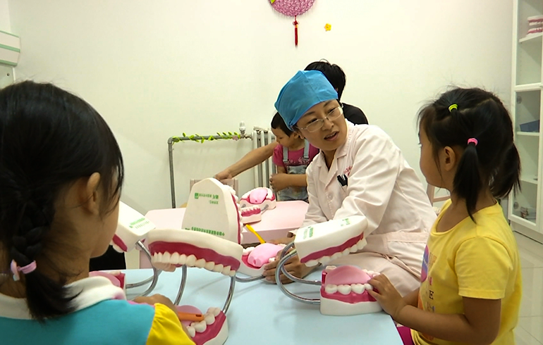 致敬偉大改革｜對話40年，講述身邊的健康故事（第三十一集）&mdash;&mdash;熒屏上醫(yī)療那些事