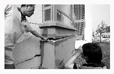 管莊一新房剛入住發(fā)現(xiàn)陽臺墻裂