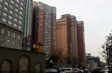 今年樓面價或至每平5萬 未來房價或10萬