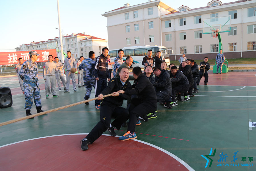 &uarr;資料圖片：張超積極參加團(tuán)文體活動。