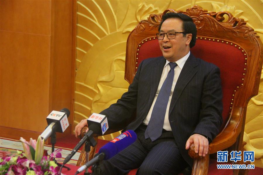 （XHDW&middot;圖文互動）專訪：愿中國人民在中共領(lǐng)導(dǎo)下取得更多成就&mdash;&mdash;訪越共中央委員、中央對外部部長黃平君