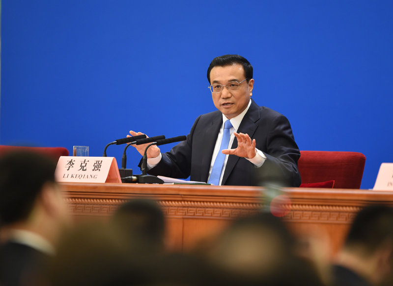 3月15日，國(guó)務(wù)院總理李克強(qiáng)在北京人民大會(huì)堂與中外記者見面，并回答記者提問。新華社記者 謝環(huán)馳 攝