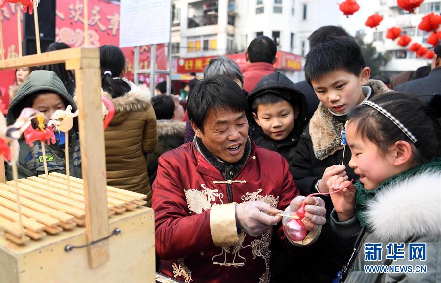 （社會(huì)）（3）合肥：文化廟會(huì)上賞&ldquo;非遺&rdquo;