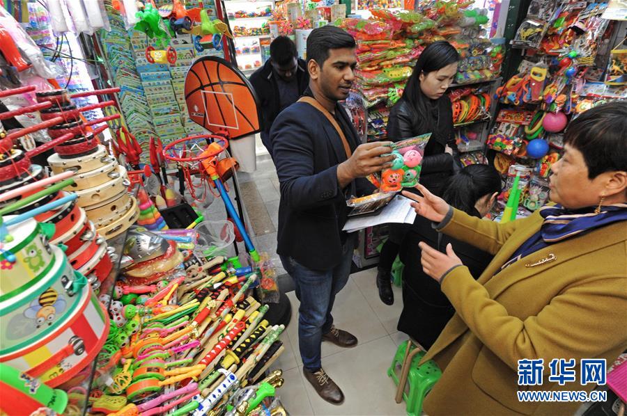 （在習近平新時代中國特色社會主義思想指引下&middot;慶祝改革開放40周年&middot;協(xié)調(diào)發(fā)展）（新華全媒頭條&middot;圖文互動）（2）協(xié)調(diào)發(fā)展：奏響全面建成小康社會交響曲