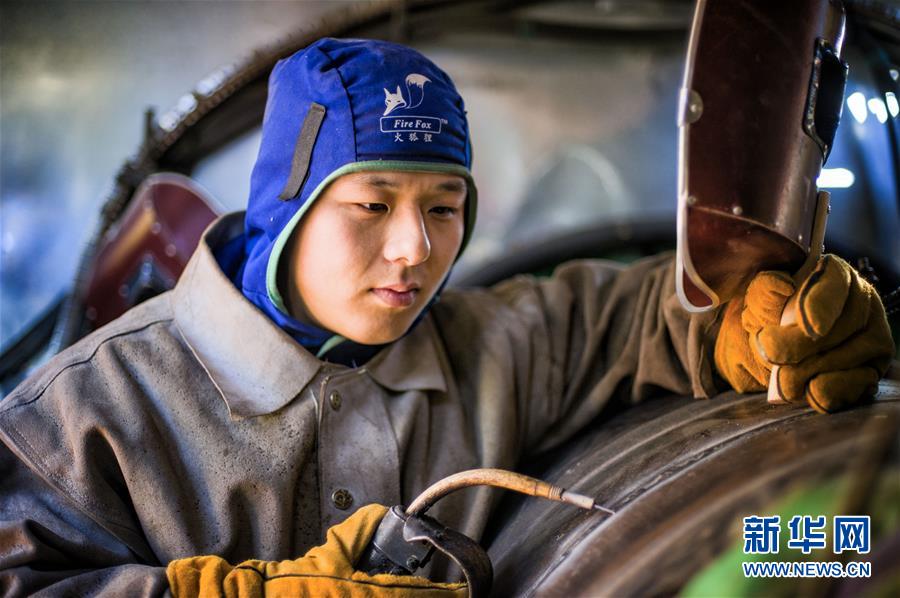 （新華全媒頭條&middot;愛國情 奮斗者&middot;圖文互動）（3）以青春之我，創(chuàng)青春中國&mdash;&mdash;寫在五四運(yùn)動100周年之際