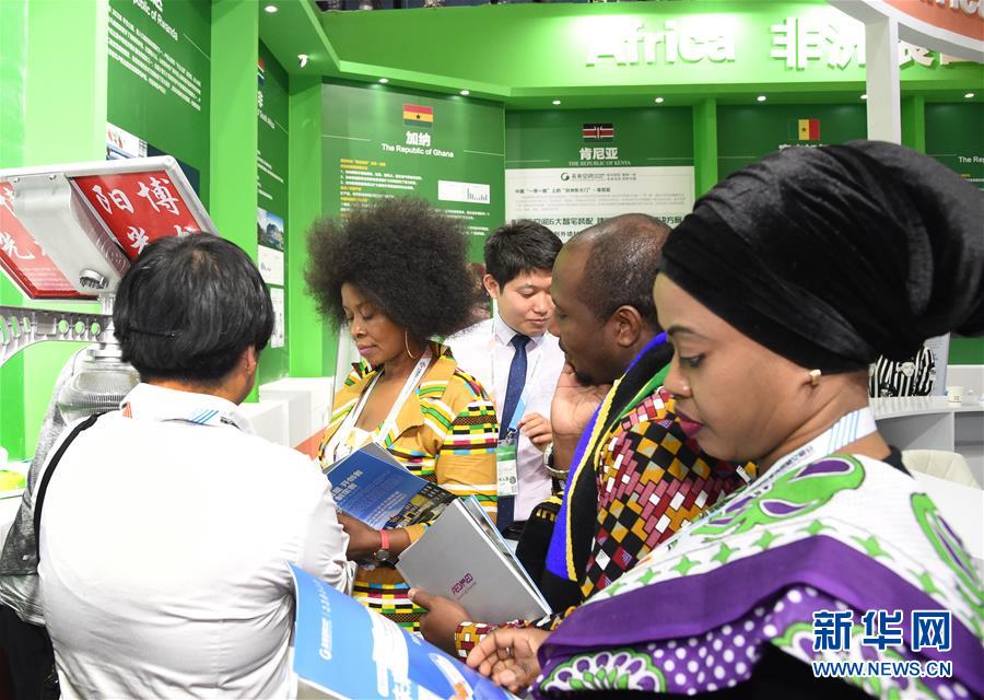 （新華全媒頭條&middot;圖文互動(dòng)）（1）風(fēng)勁帆懸 百舸爭流&mdash;&mdash;從&ldquo;京交會(huì)&rdquo;看中國經(jīng)濟(jì)潛力和前景