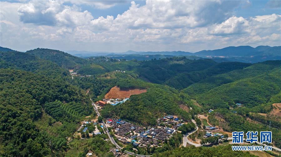 （圖文互動(dòng)）（1）從&ldquo;最后定族&rdquo;到&ldquo;率先脫貧&rdquo;&mdash;&mdash;我國(guó)第56個(gè)民族基諾族脫貧記事