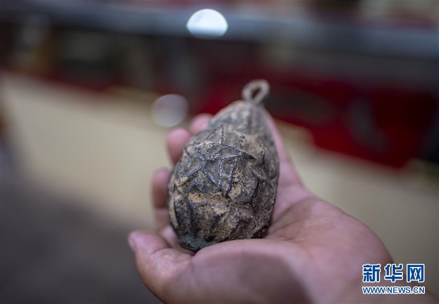 （壯麗70年&middot;奮斗新時代&mdash;&mdash;記者再走長征路&middot;圖文互動）（5）赤子心紅色情&mdash;&mdash;潘庭宏的紅色收藏之路