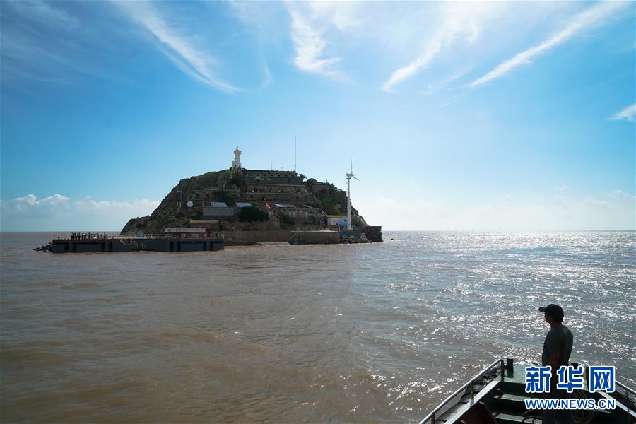 (圖文互動(dòng))(5)“核心價(jià)值觀百場講壇”走上開山島 宣講守島精神