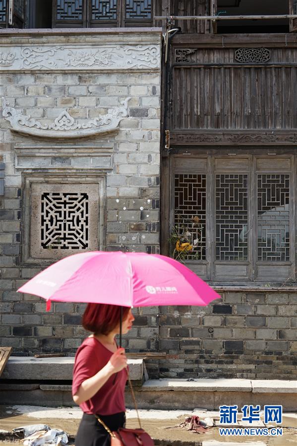 （關(guān)注&ldquo;利奇馬&rdquo;&middot;圖文互動）（1）古城洪災(zāi) 八方馳援&mdash;&mdash;洪水災(zāi)害下的浙江臨海現(xiàn)場目擊