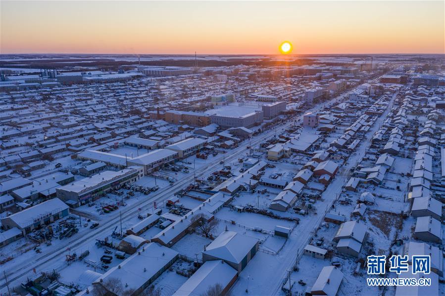 （圖文互動(dòng)）（2）從&ldquo;輕工漁網(wǎng)重工馬掌&rdquo;到&ldquo;圓夢小康&rdquo;&mdash;&mdash;&ldquo;中國東極&rdquo;脫貧攻堅(jiān)剪影