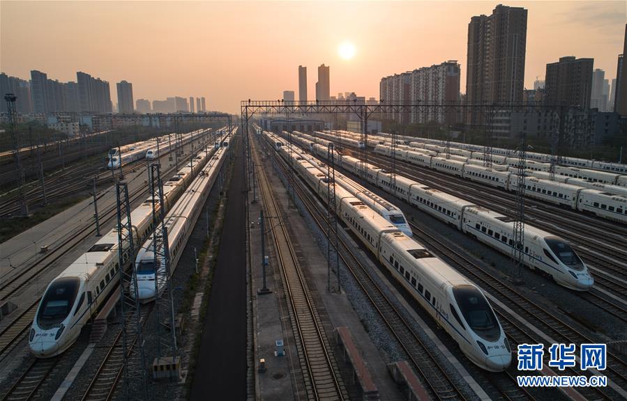 （新華全媒頭條&middot;圖文互動）（6）武漢重啟，不負春天&mdash;&mdash;寫在武漢&ldquo;解封&rdquo;之際