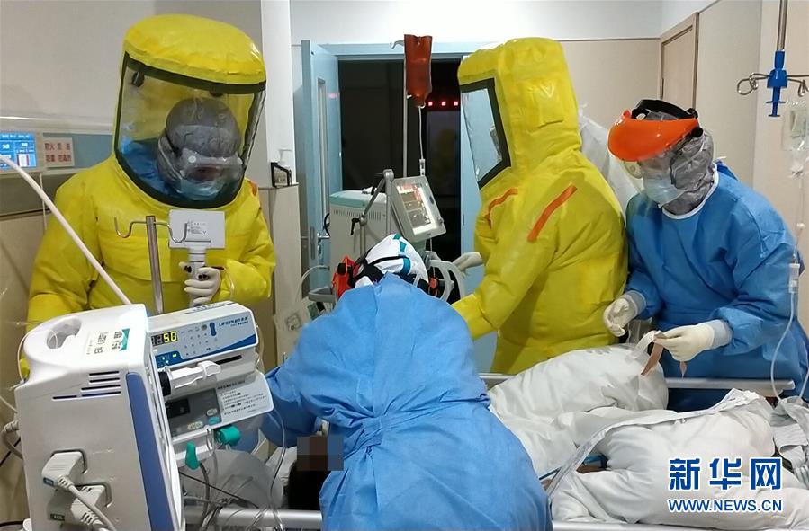 （聚焦疫情防控&middot;圖文互動）（3）團結起來！我們萬眾一心！&mdash;&mdash;中國抗疫人民力量的生動實踐