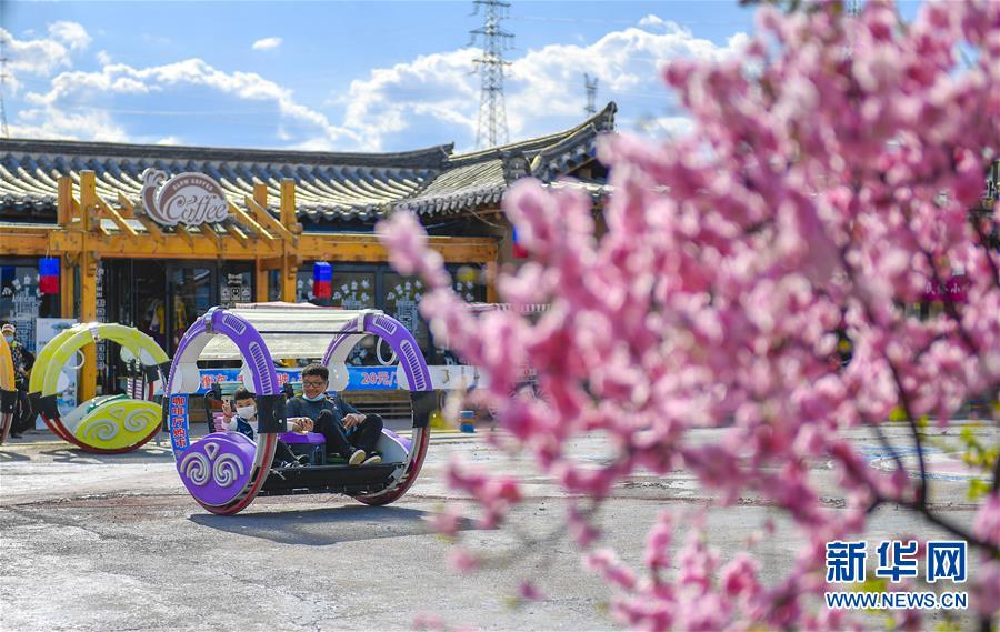 （決戰(zhàn)決勝脫貧攻堅(jiān)&middot;圖文互動）（2）長白山下唱新篇&mdash;&mdash;吉林延邊州脫貧攻堅(jiān)觀察