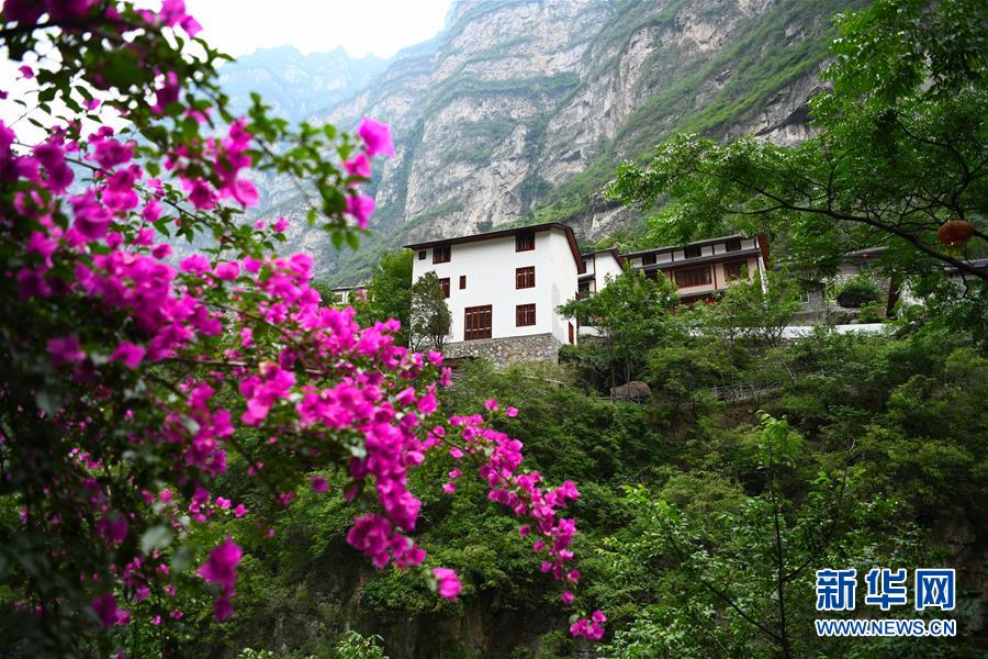 （新華全媒頭條&middot;圖文互動(dòng)）（3）自強(qiáng)的力量&mdash;&mdash;成昆鐵路通車(chē)50年記