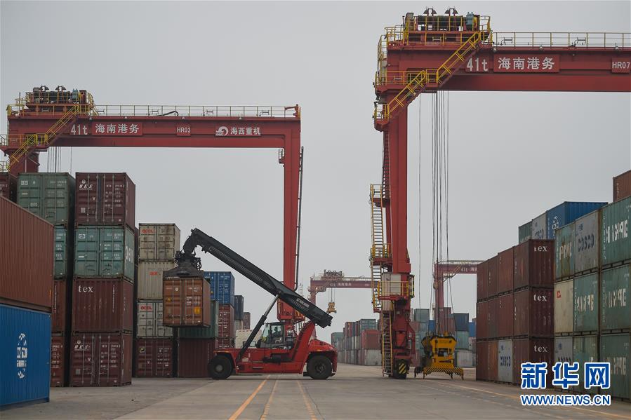 （在習(xí)近平新時(shí)代中國(guó)特色社會(huì)主義思想指引下&mdash;&mdash;新時(shí)代新作為新篇章&middot;習(xí)近平總書記關(guān)切事&middot;圖文互動(dòng)）（4）感受開放新魅力&mdash;&mdash;海南自由貿(mào)易港建設(shè)開局觀察