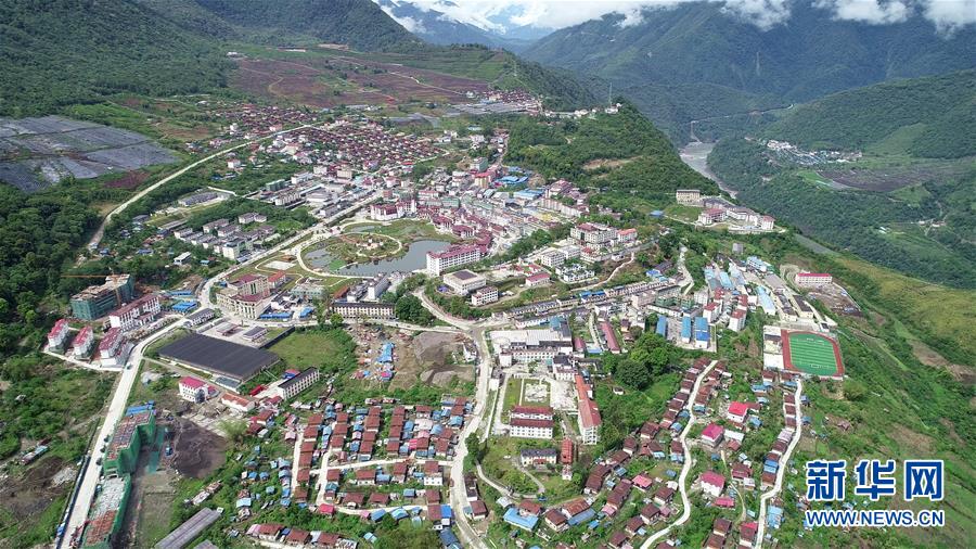 （新華全媒頭條&middot;圖文互動）（9）闊步走在新時代康莊大道上&mdash;&mdash;以習(xí)近平同志為核心的黨中央關(guān)心西藏工作紀實