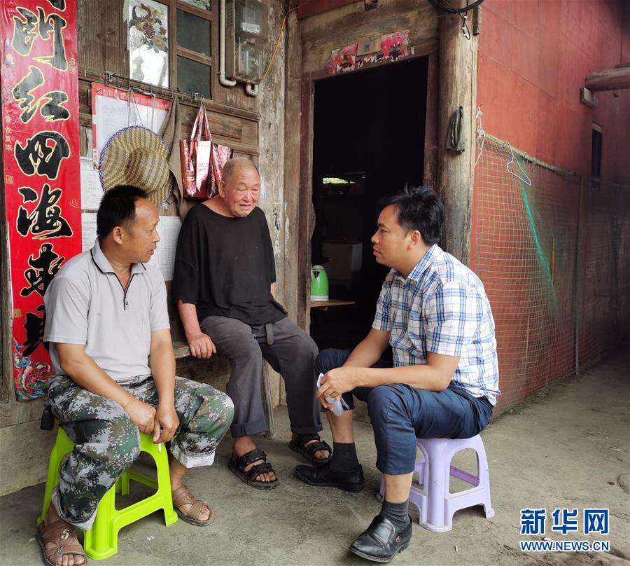 （新華全媒頭條&middot;決戰(zhàn)決勝脫貧攻堅(jiān)&middot;督戰(zhàn)未摘帽貧困縣&middot;圖文互動(dòng)）（5）把&ldquo;最能打的人&rdquo;放在最需要的地方&mdash;&mdash;聚焦貴州未脫貧縣里的&ldquo;助攻干部&rdquo;