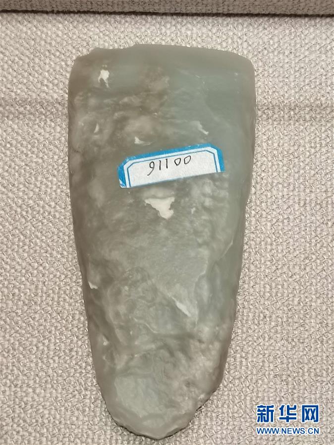 （文化視點(diǎn)&middot;聽(tīng)文物講故事&middot;圖文互動(dòng)）（2）豪橫！古人扛著玉斧在羅布泊打獵