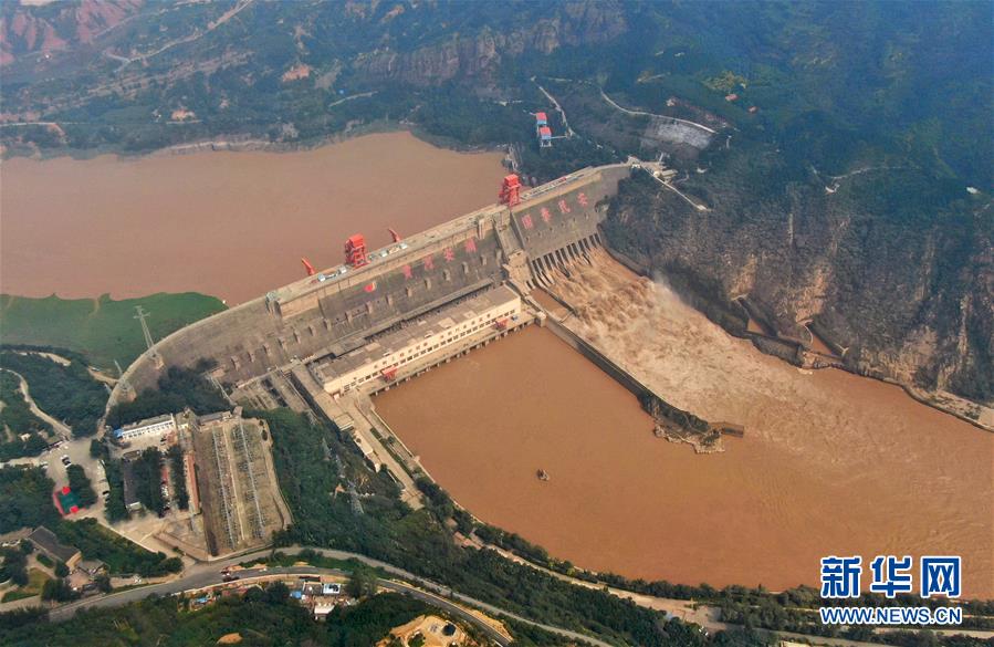 （新華全媒頭條&middot;圖文互動）（11）從&ldquo;四亂&rdquo;突出到生態(tài)修復 黃河漸成中原&ldquo;綠飄帶&rdquo;