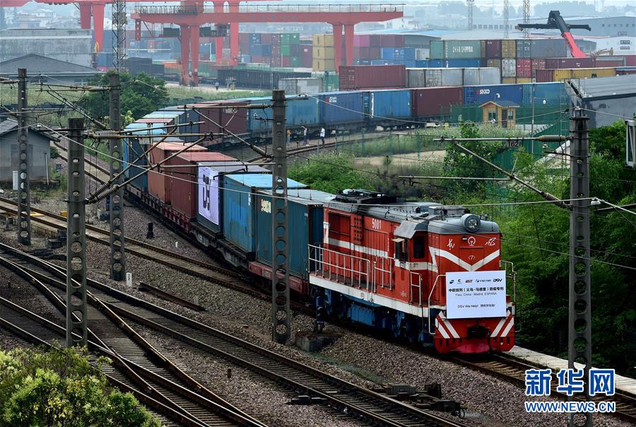 （新華全媒頭條&middot;圖文互動(dòng)）（1）海納百川共揚(yáng)帆&mdash;&mdash;黨的十九大以來以習(xí)近平同志為核心的黨中央引領(lǐng)中國(guó)高水平對(duì)外開放紀(jì)實(shí)