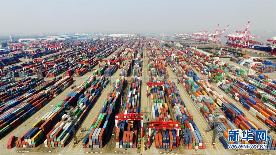 （新華全媒頭條&middot;圖文互動）（6）歷史交匯點(diǎn)上的宏偉藍(lán)圖 &mdash;&mdash;《中共中央關(guān)于制定國民經(jīng)濟(jì)和社會發(fā)展第十四個五年規(guī)劃和二〇三五年遠(yuǎn)景目標(biāo)的建議》誕生記