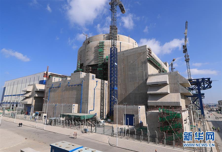 （新華全媒頭條&middot;圖文互動）（5）歷史交匯點(diǎn)上的宏偉藍(lán)圖 &mdash;&mdash;《中共中央關(guān)于制定國民經(jīng)濟(jì)和社會發(fā)展第十四個五年規(guī)劃和二〇三五年遠(yuǎn)景目標(biāo)的建議》誕生記