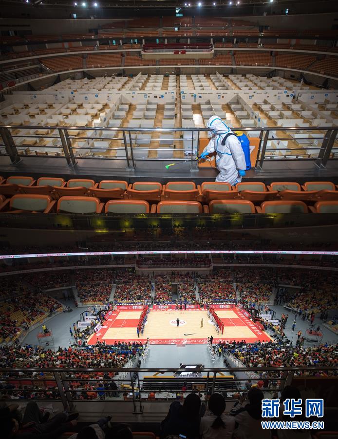 （新華全媒頭條&middot;圖文互動）（18）歷史交匯點(diǎn)上的宏偉藍(lán)圖&mdash;&mdash;《中共中央關(guān)于制定國民經(jīng)濟(jì)和社會發(fā)展第十四個五年規(guī)劃和二〇三五年遠(yuǎn)景目標(biāo)的建議》誕生記