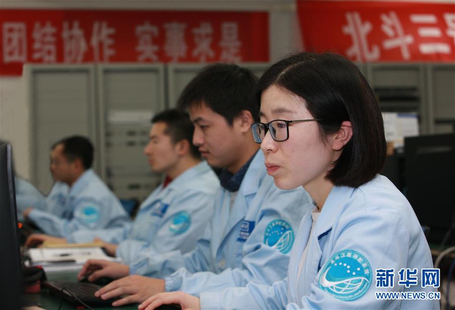 （在習(xí)近平強(qiáng)軍思想指引下&middot;我們在戰(zhàn)位報(bào)告&middot;圖文互動）（1）向著未來戰(zhàn)場沖鋒&mdash;&mdash;國防科技大學(xué)科研創(chuàng)新記事