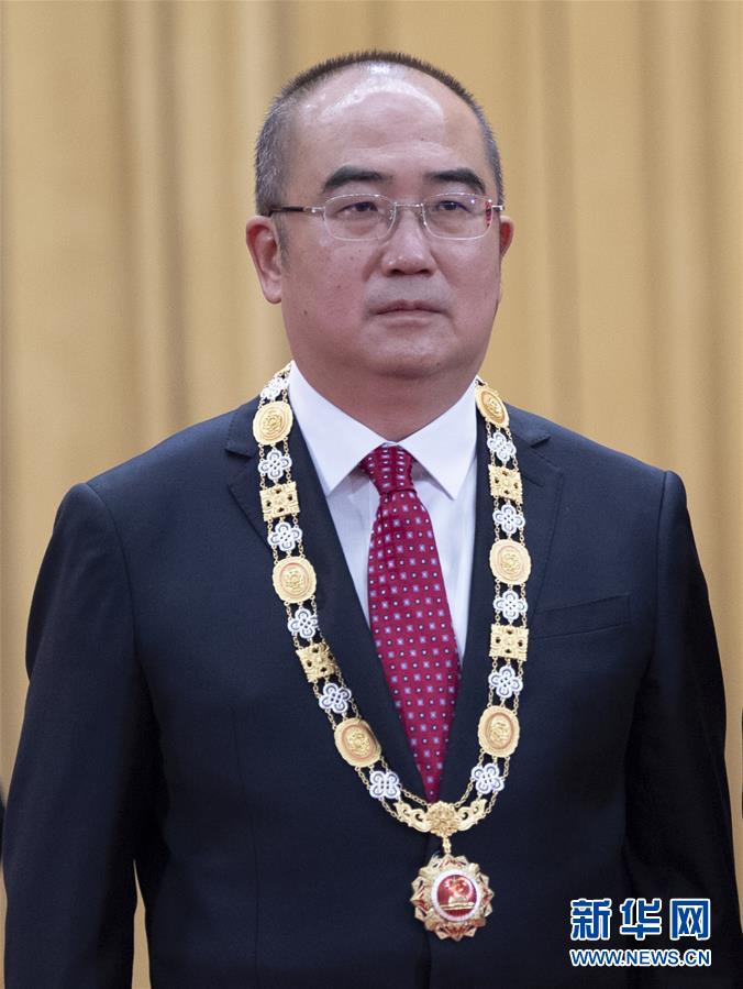 （抗疫先進事跡&middot;圖文互動）（1）張定宇：疫情&ldquo;暴風眼&rdquo;里，&ldquo;漸凍&rdquo;之軀與時間賽跑