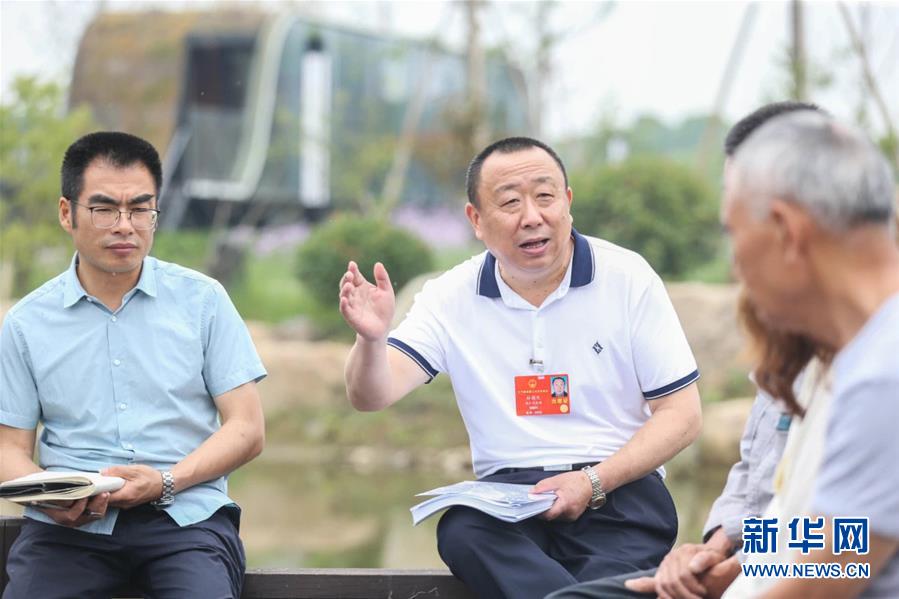 （新華全媒頭條&middot;兩會精神看落實&middot;圖文互動）（2）整體謀劃、系統(tǒng)升級、全面提升&mdash;&mdash;落實全國兩會精神織牢織密公共衛(wèi)生防護網(wǎng)