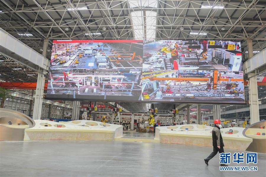 (在習(xí)近平新時(shí)代中國特色社會主義思想指引下——新時(shí)代新作為新篇章·習(xí)近平總書記關(guān)切事·圖文互動)(6)推動高質(zhì)量發(fā)展 “湘”當(dāng)有作為