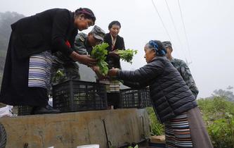 &ldquo;八一&rdquo;禮物，飛向云端哨所