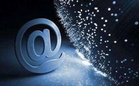 &ldquo;要玩就到最好的賽場去&rdquo;&mdash;&mdash;訪&ldquo;登陸&rdquo;弄潮互聯(lián)網(wǎng)的新臺(tái)商簡子復(fù)