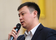 哈薩克通訊社記者提問(wèn)