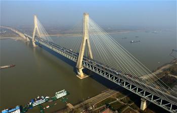 蓬勃發(fā)展的交通&ldquo;大動脈&rdquo;