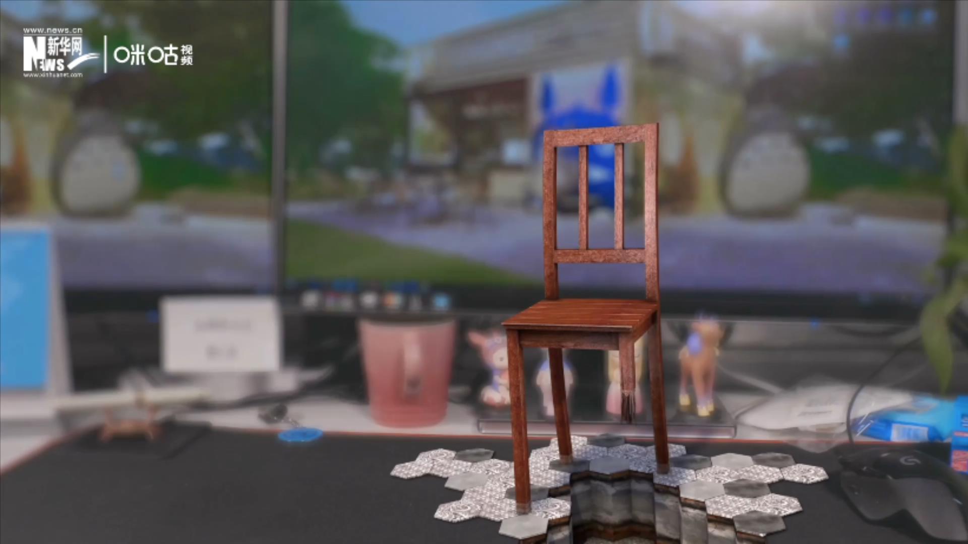 椅子重5噸，高達(dá)12米，椅背有兩層樓高