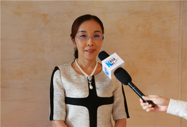 把增強(qiáng)黨的凝聚力、戰(zhàn)斗力與提高企業(yè)競(jìng)爭(zhēng)力、創(chuàng)造力有機(jī)融合。