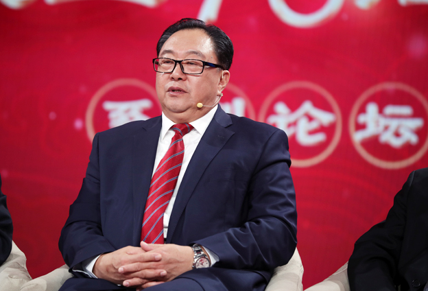 國投未來就是要實實在在地往老百姓最關(guān)心的醫(yī)藥、質(zhì)量、健康養(yǎng)老、環(huán)境治理等方面轉(zhuǎn)型