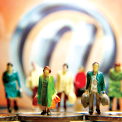 &ldquo;電商江湖&rdquo;爭(zhēng)奪戰(zhàn)