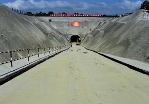 國土開發(fā)和保護面臨許多新情況、新矛盾和新挑戰(zhàn)