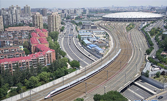 前進，向著偉大復(fù)興的中國夢！&mdash;&mdash;寫在黨的十九大召開之際