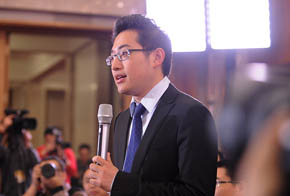 經(jīng)濟(jì)日?qǐng)?bào)、中國(guó)經(jīng)濟(jì)網(wǎng)記者提問