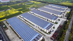 &ldquo;勞模&rdquo;臺商吳國瑞：人生像首歌，用心唱才會動聽