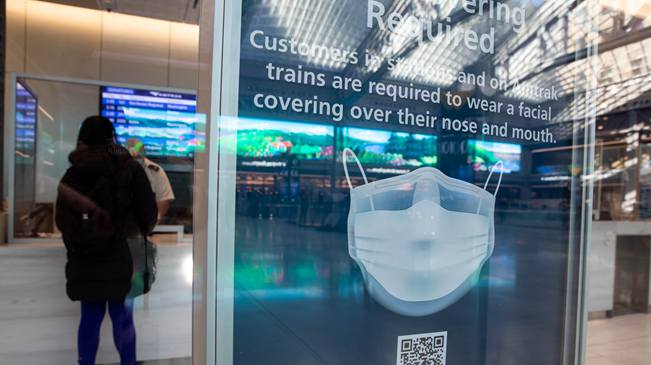 23天增500萬例！ 美國新冠確診病例增速創(chuàng)新高